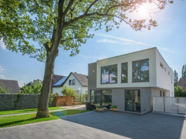 Schlüsselfertig oder mit Eigenleistung: Flexibles Hausbauen mit Elbe-Haus®